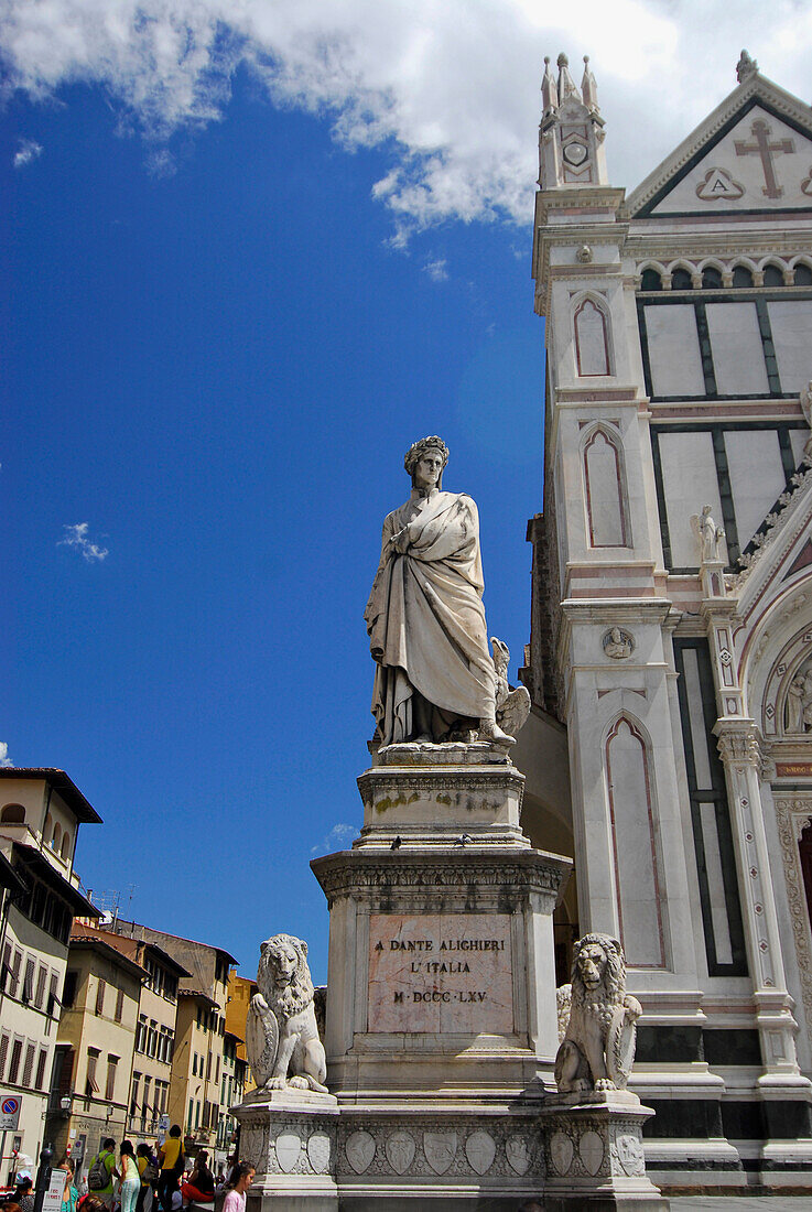 Dante memorial in front of Santa Croce church, Piazza Santa Croce, Florence, Tuscany, Italy, Europe