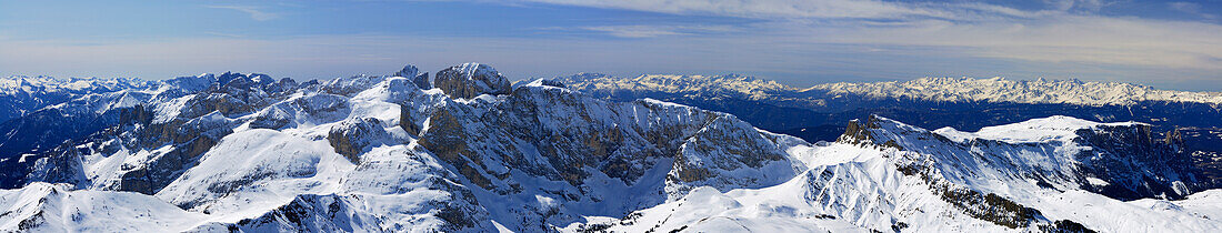 Panoramic view of the Dolomites, Trentino-Alto Adige/Südtirol, Italy