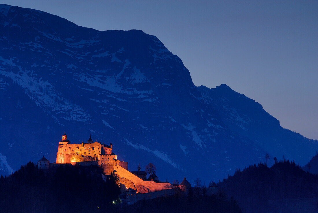 Festung Hohenwerfen vor Berchtesgadener Alpen, Werfen, Salzburg, Österreich