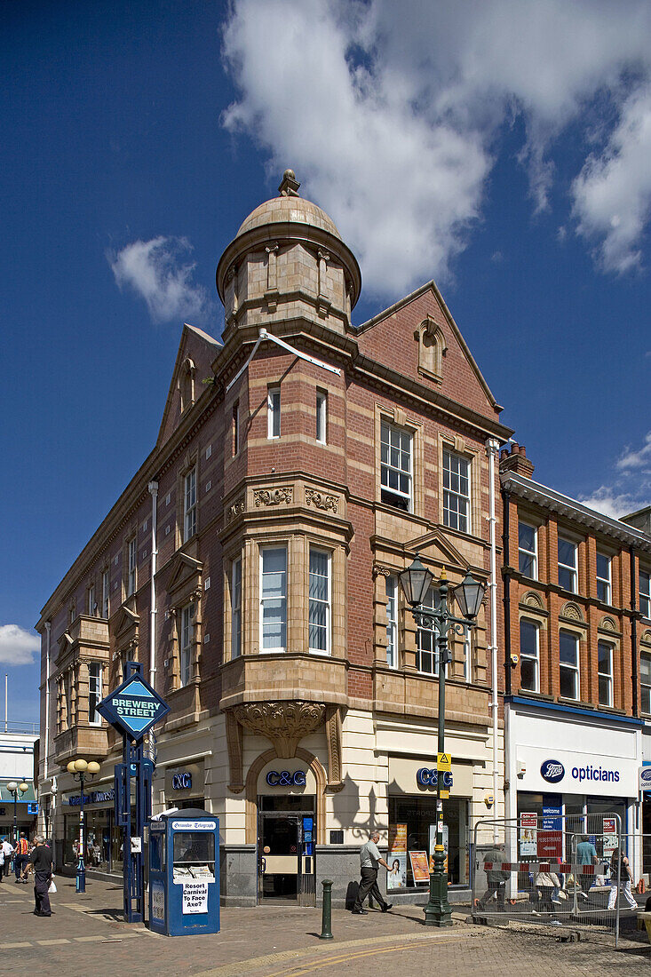 Grimsby, Old Market Place, Town center, typical buildings, East Riding of Yorkshire, UK