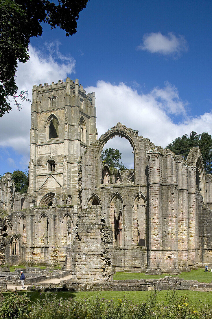 Fountains Abbey, Monastic Buildings, 1132, UNESCO World heritage, North Yorkshire, UK