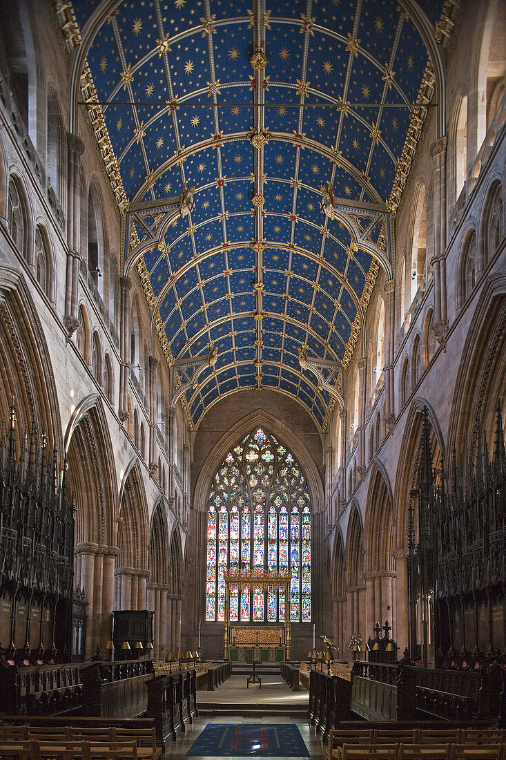 Carlisle, the Cathedral, the smallest in England, founded in 1102 as an Augustinian Priory, Lake District, Cumbria, UK