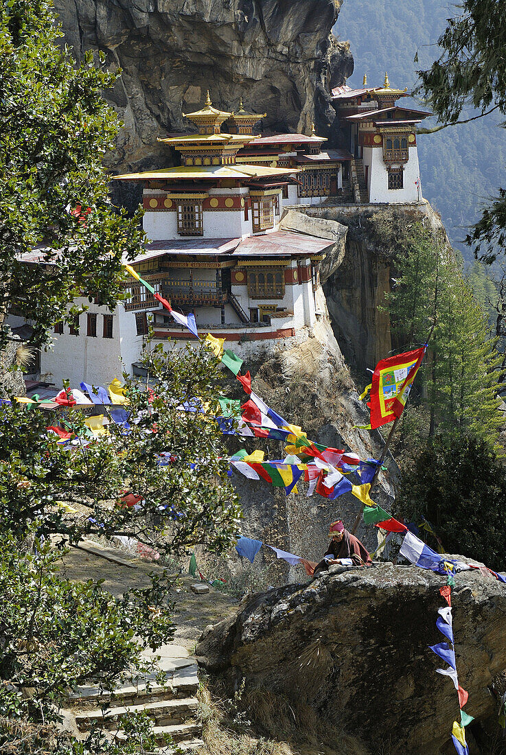 Taktshang monastery, paro valley, Bhutan