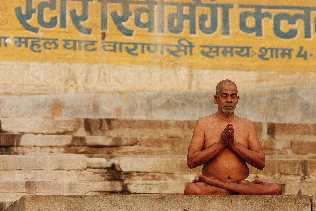 Varanasi (Benares). India