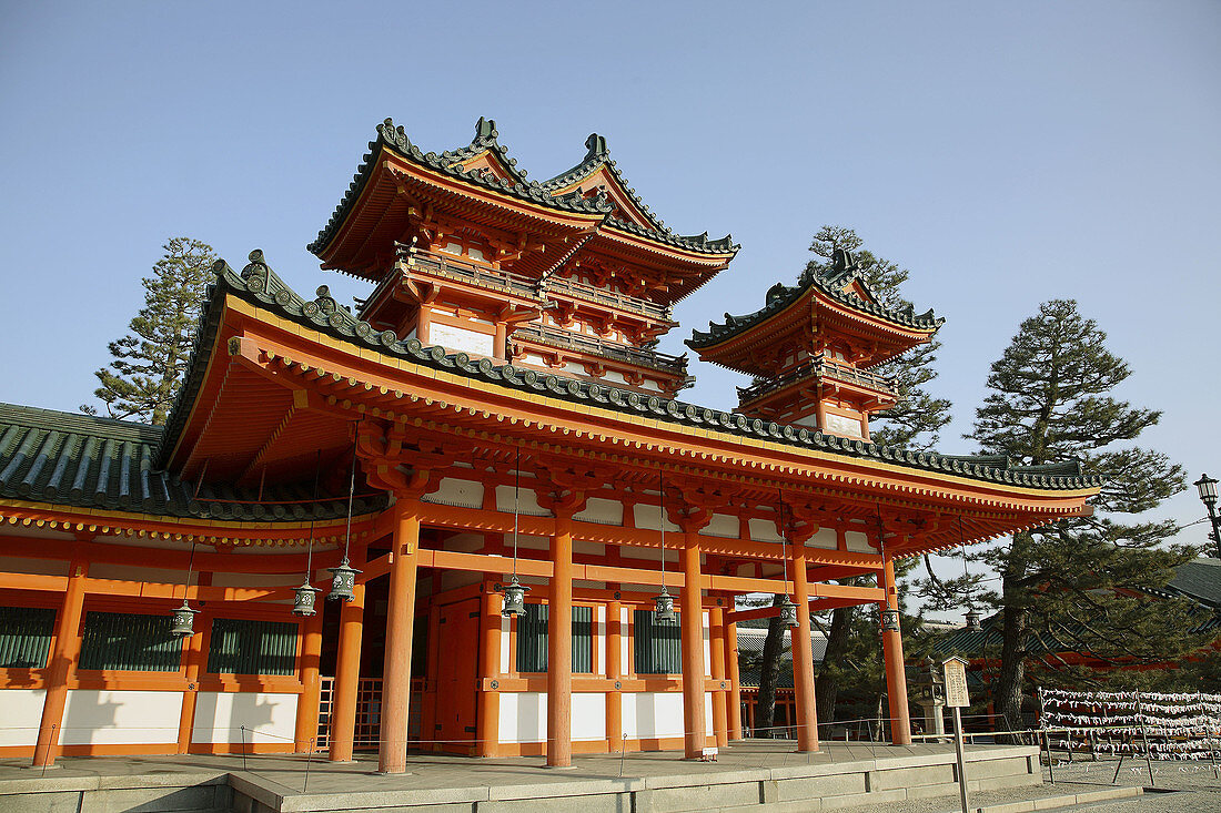 Japan, Kansai, Kyoto, Heian Shinto Shrine