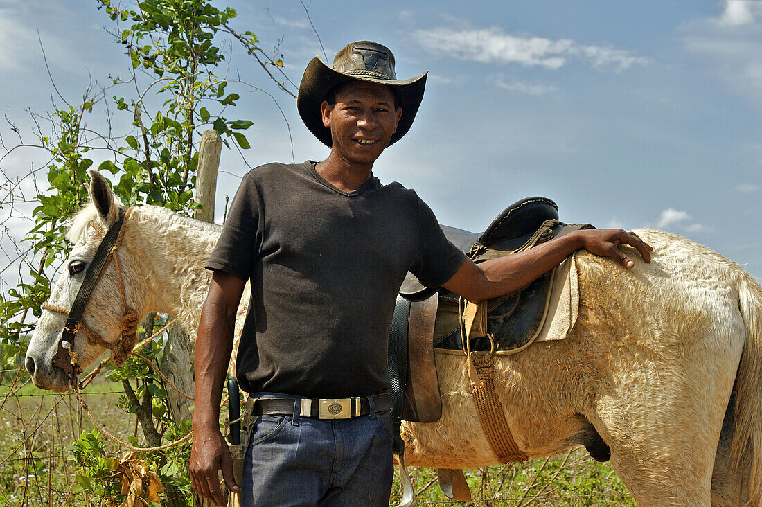 A Cuban cowboy and his horse.