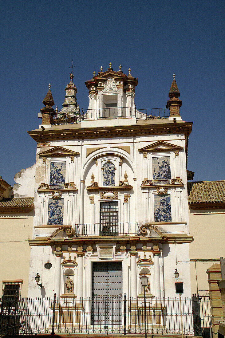 Sevilla. España. Hospital de la Caridad en el centro urbano de Sevilla.