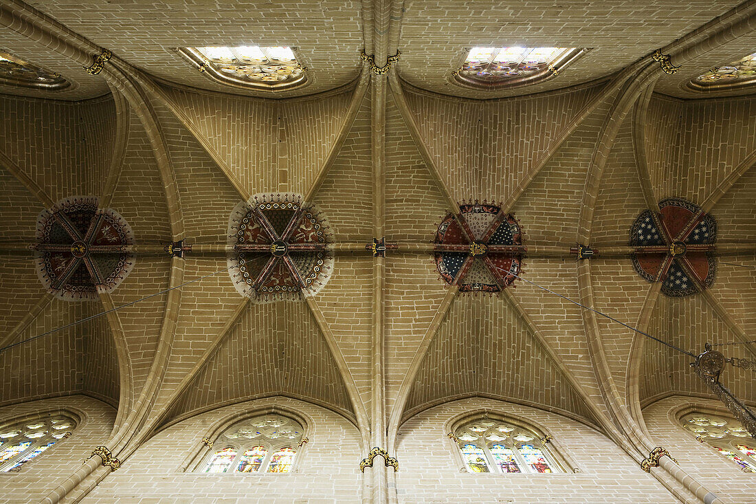 Interior of cathedral, Pamplona. Navarra, Spain