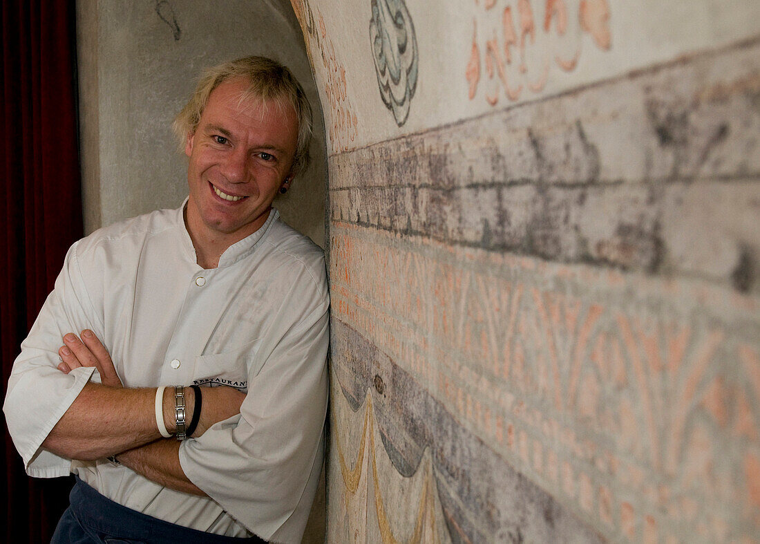 Chef Chris Oberhammer in his restaurant, Restaurant Tilia, Vintl, South Tyrol, Italy