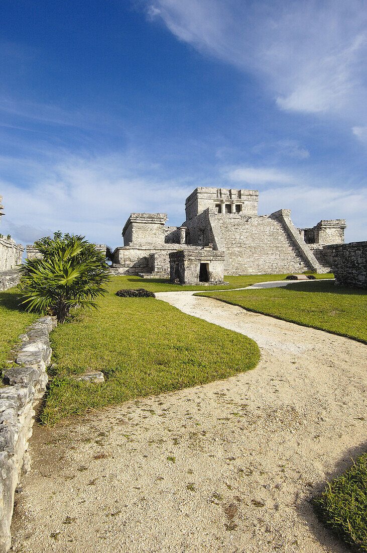 The Castle, Mayan ruins of Tulum (1200-1524). Quintana Roo, Yucatan Peninsula, Mexico