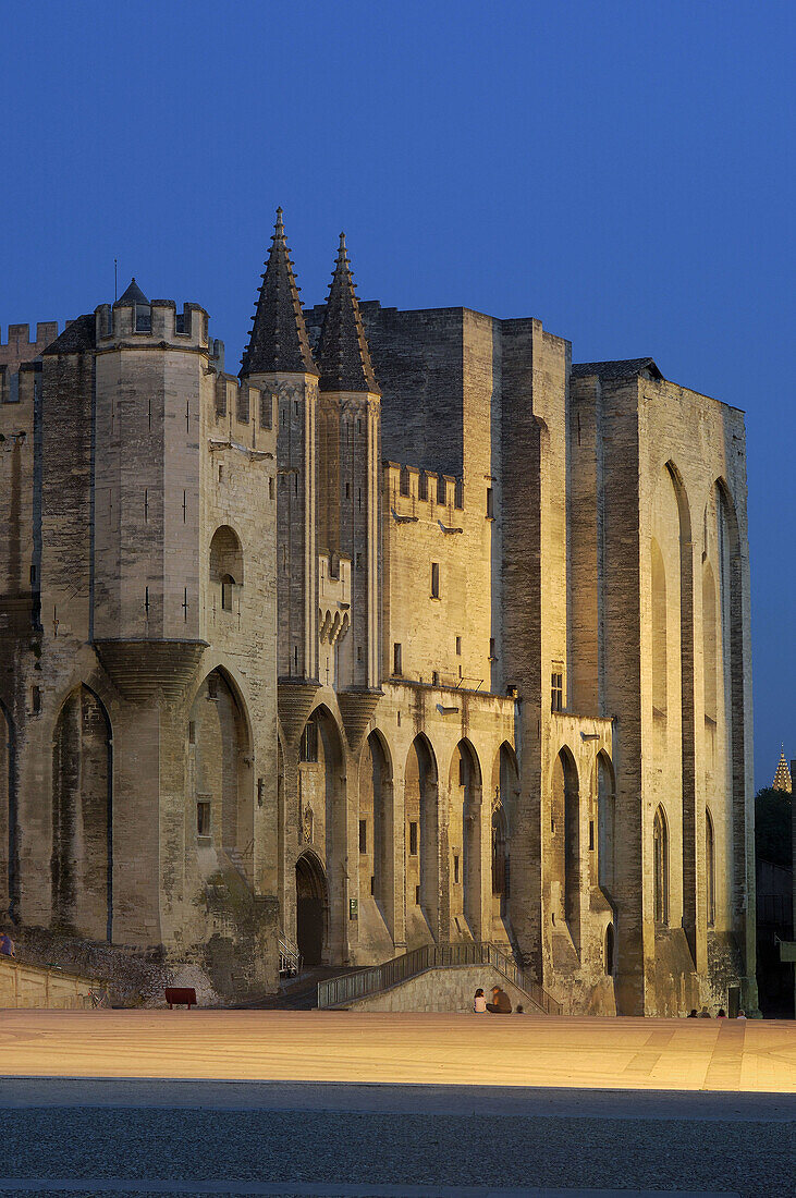 Papal Palace Palais des Papes at Dusk  Avignon  Vaucluse  Provence-Alpes-Côte dAzur  Rhone valley  Provence  France