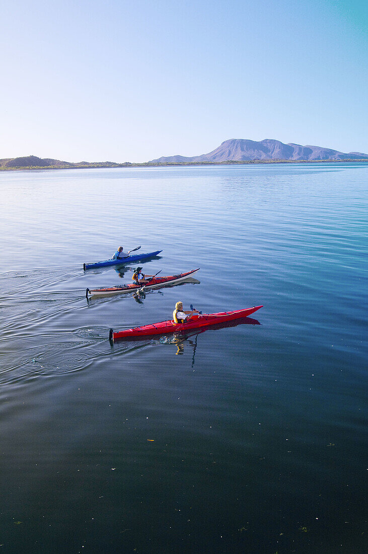 Sea kayaking, Bahia Amortajada, Isla San Jose, Sea of Cortes, Baja California Sur, Mexico