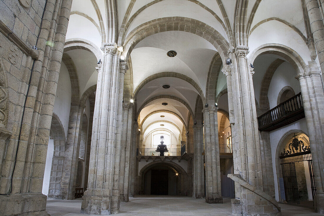 Iglesia del Convento de Santo Domingo _ Museo del Pueblo Gallego, Santiago de Compostela, Galicia, España