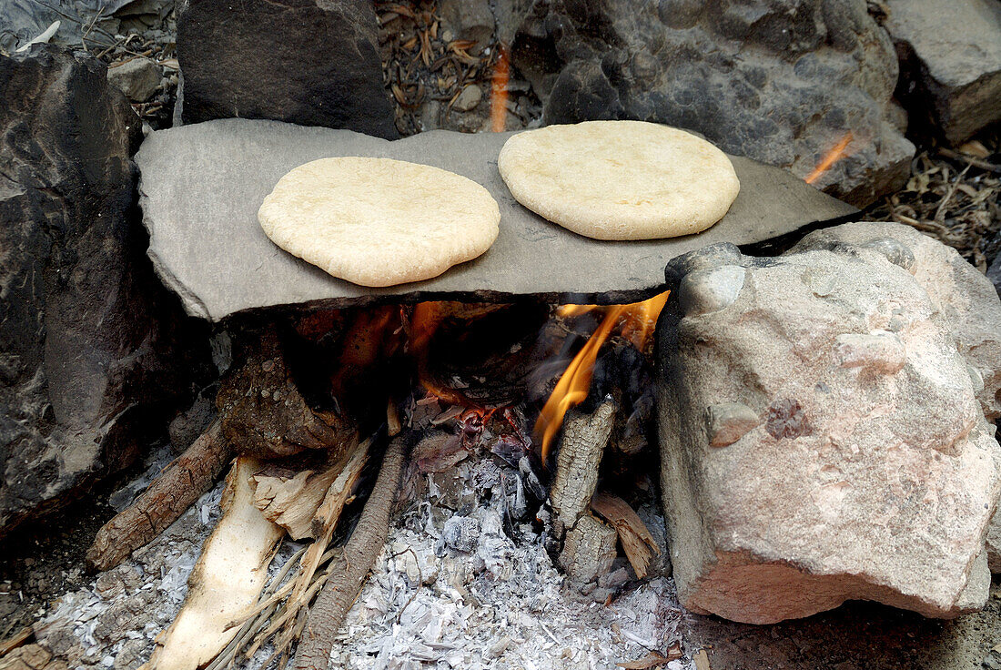 Ladhaki use the flagstone bake Bread