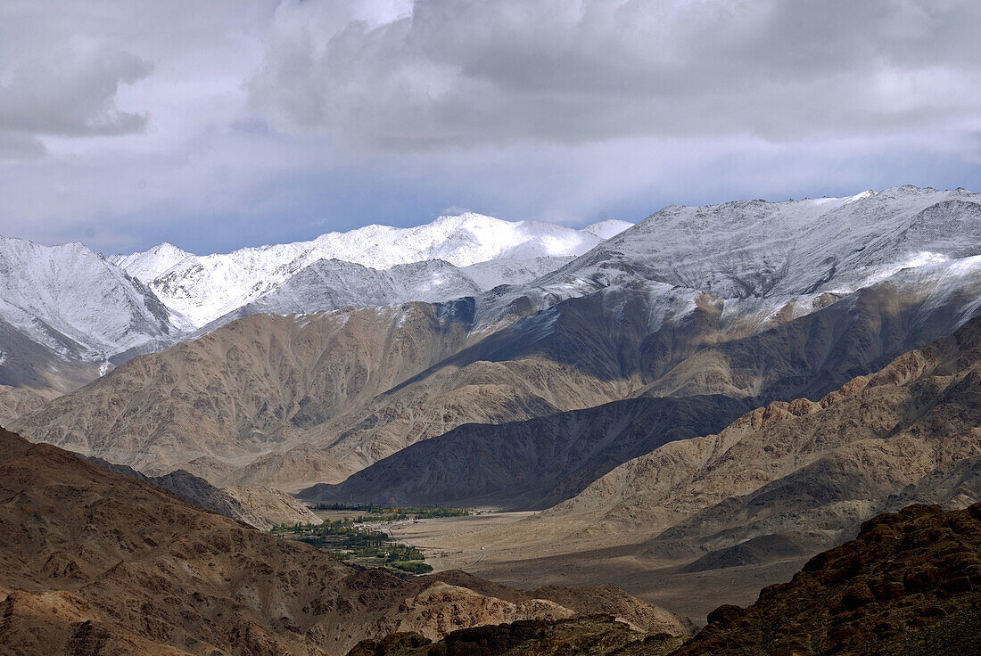 The landscape of Ladakh, also called a alpine desert lies on a elevation of about 3500 m There is hardly any vegetation and summers are short and dry