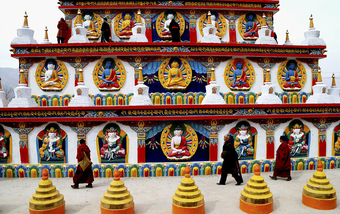 Asian, Buddha, Buddhism, Buddhist, Buddhists, Building, Buildings, China, Chinese, Color, Colour, Country, Countryside, Cultural, Culture, Damcan, Festival, Festivals, Figure, Lamaseries, Lamasery, Life, Lower, Mingala-zedi, Monastary, Monasteries, Monast