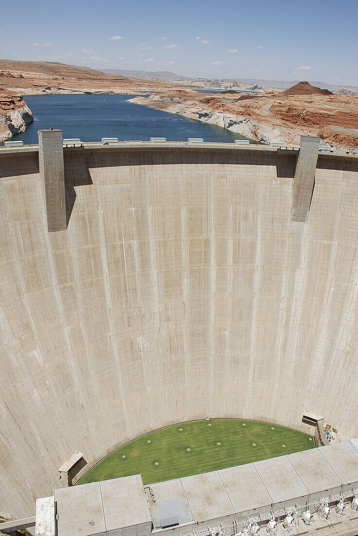 The dam between the Lake Powell and the Colorado River Arizona