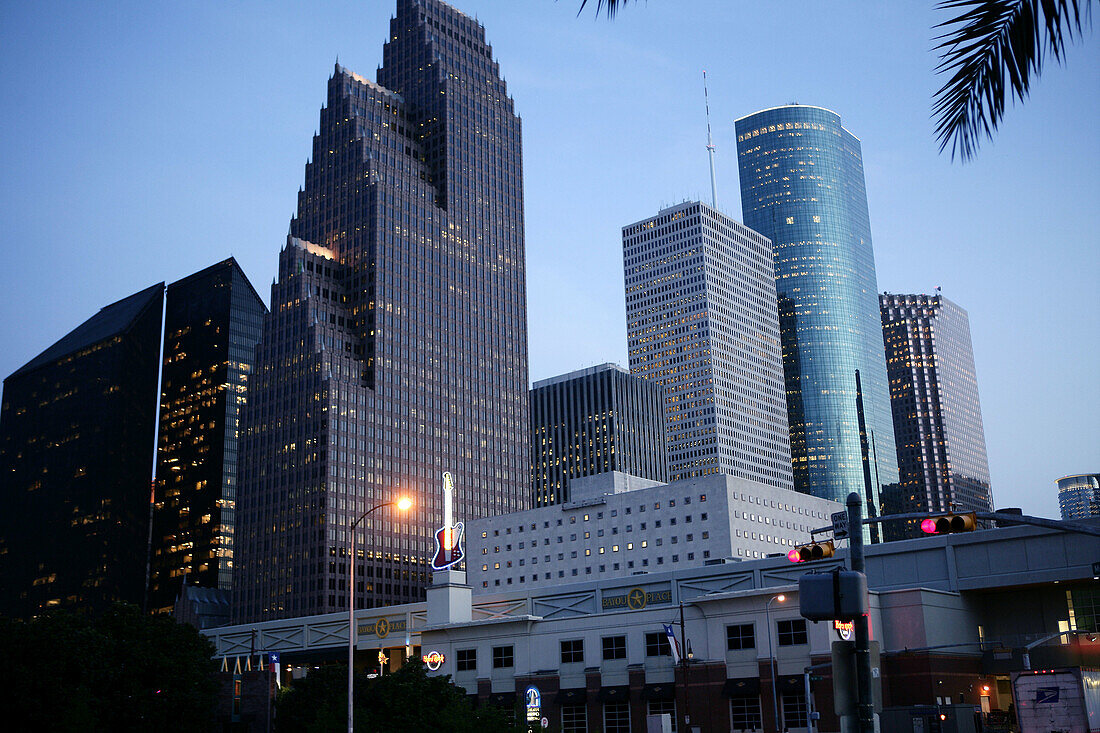 Houston Downtown am Abend. Texas, USA