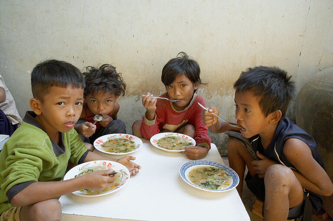 Cambodia  Lunch time at the childrens center in Anlon Kgnan