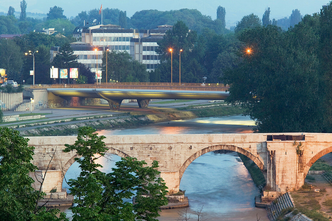 Macedonia. Skopje. Stone Bridge (Kamen Most) / Dawn