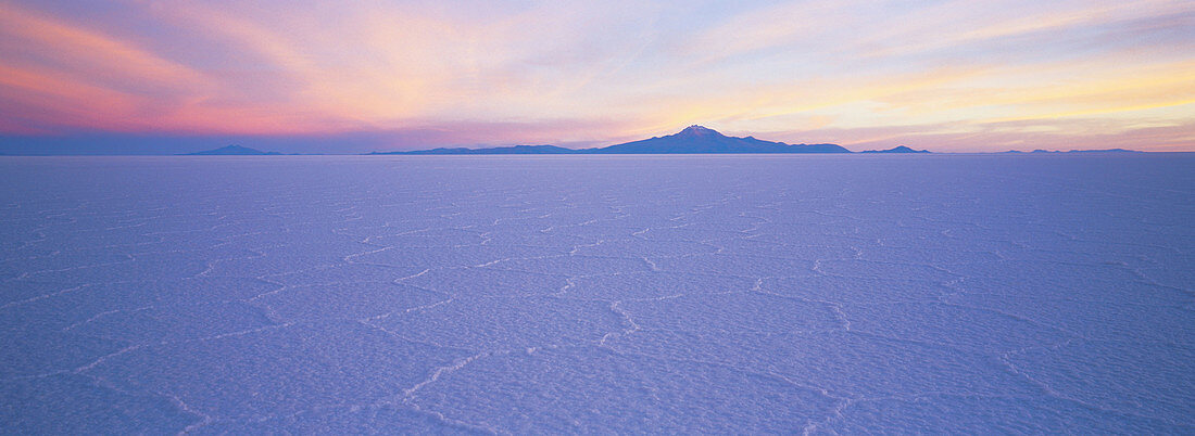 Salt pans, Salar de Uyuni, Bolivia