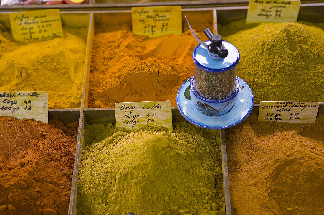 Spices at market, Antibes. Côte dAzur, French Riviera, France
