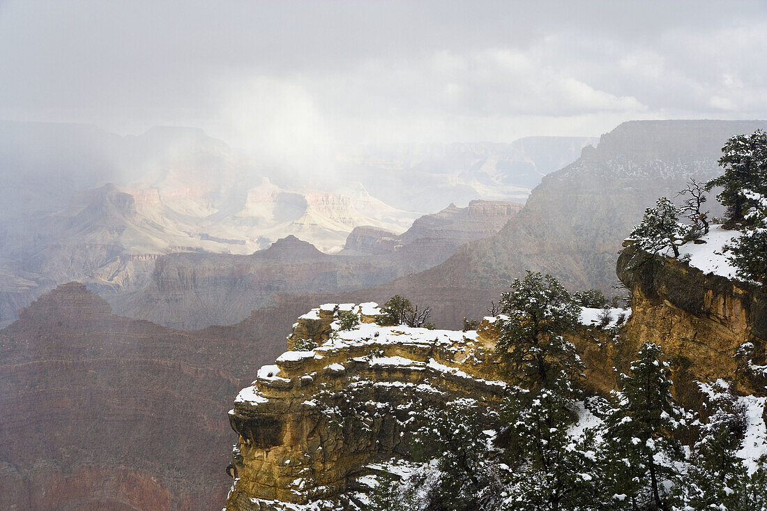 Snow, South Rim, Grand Canyon, Arizona, USA. Snow at Grand Canyon