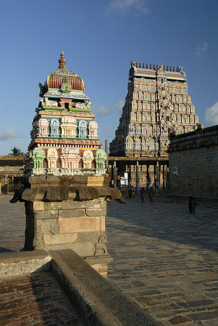 East Gopura (tower) in Nataraja Temple, Chidambaram, Tamil Nadu. India.