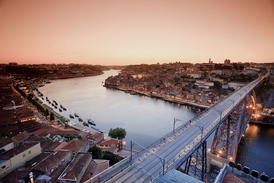 Ponte D  Luis I and Douro river, Porto UNESCO World Heritage, Portugal