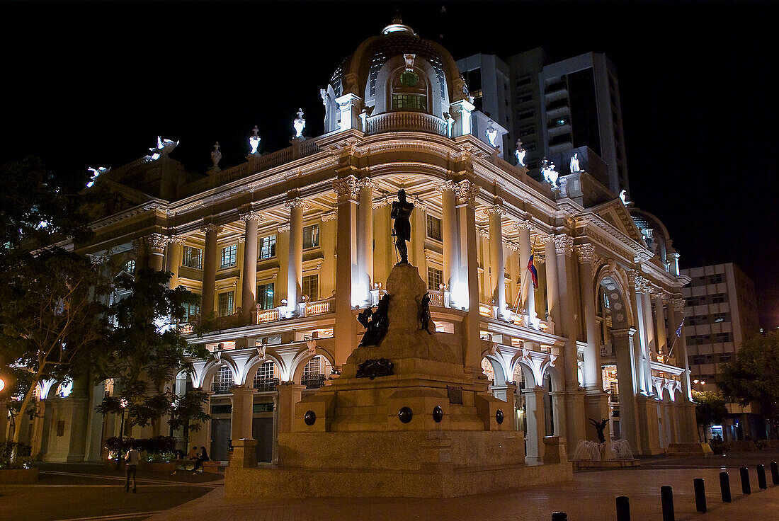 Ecuador. Guayaquil city. Square Management. Monument to Marshal Sucre and the City Palace. Night view.