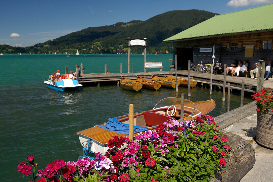 Boat hire with wooden pier, Lake Tegernsee, Upper Bavaria, Bavaria, Germany