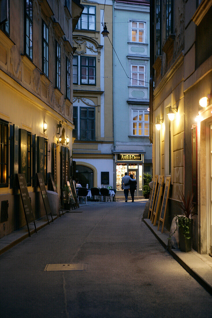 Old Alley in the oldest district of Vienna City Centre, Schönlaterngasse, Vienna, Austria