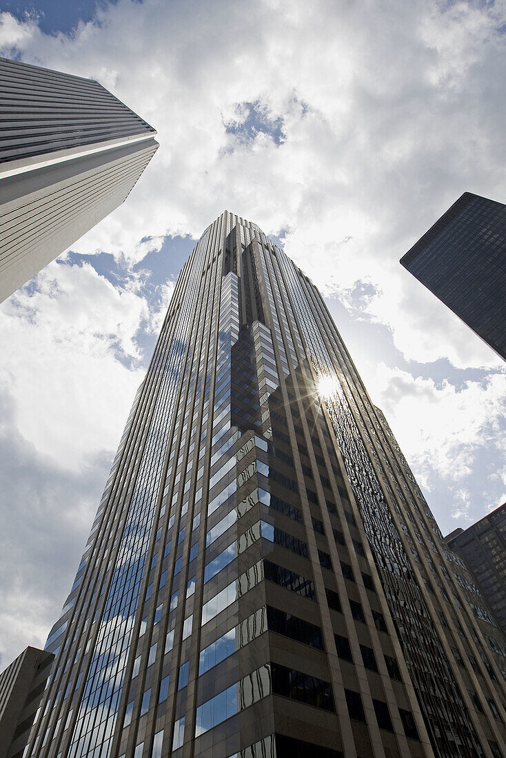 Downtown skyscraper, Chicago IL