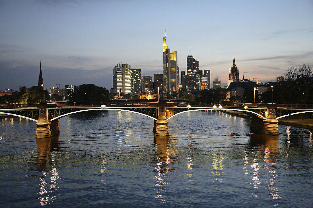 Germany, Hessen, Frankfurt am Main, skyline