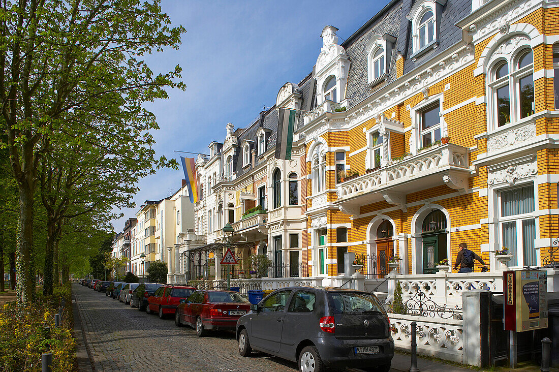 Villas at the Popplsdorfer Allee in  Bonn, spring, morning, North Rhine- Westfalia, Germany, Europe