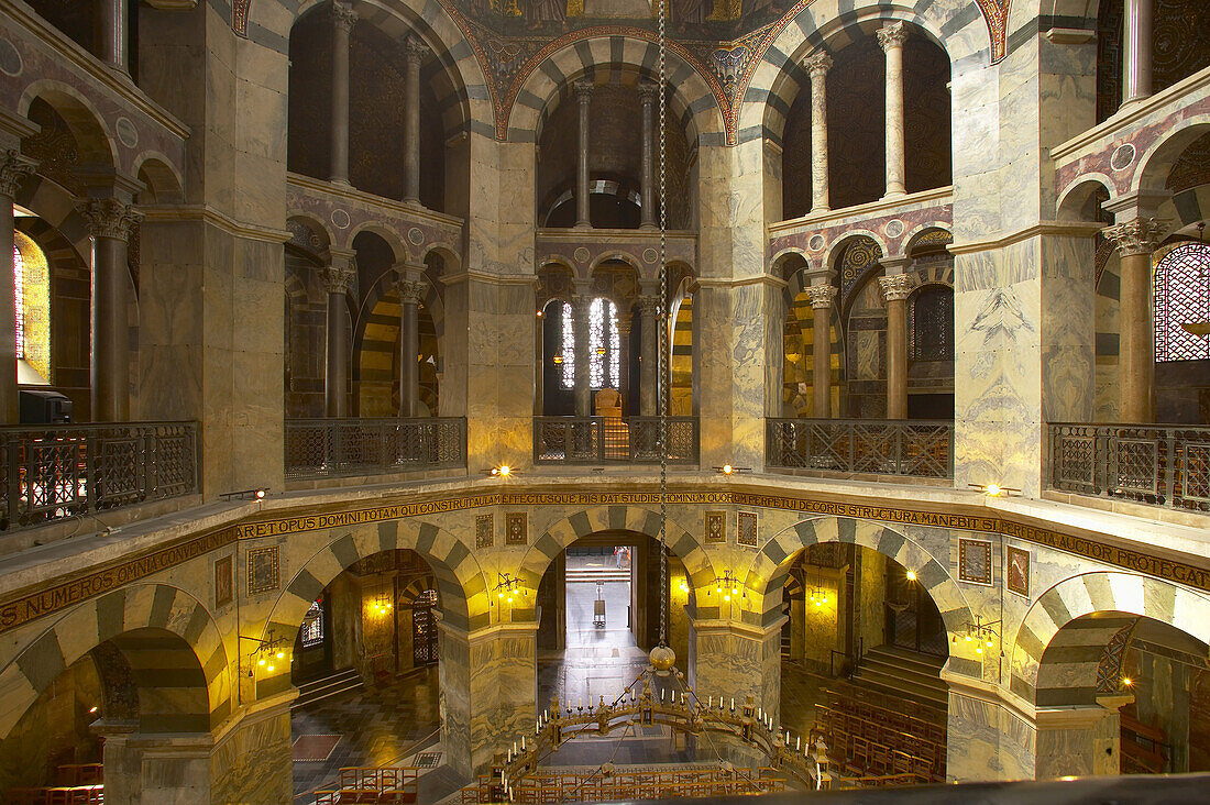 Oktogon, Aachener Dom, Aachen, Nordrhein-Westfalen, Deutschland