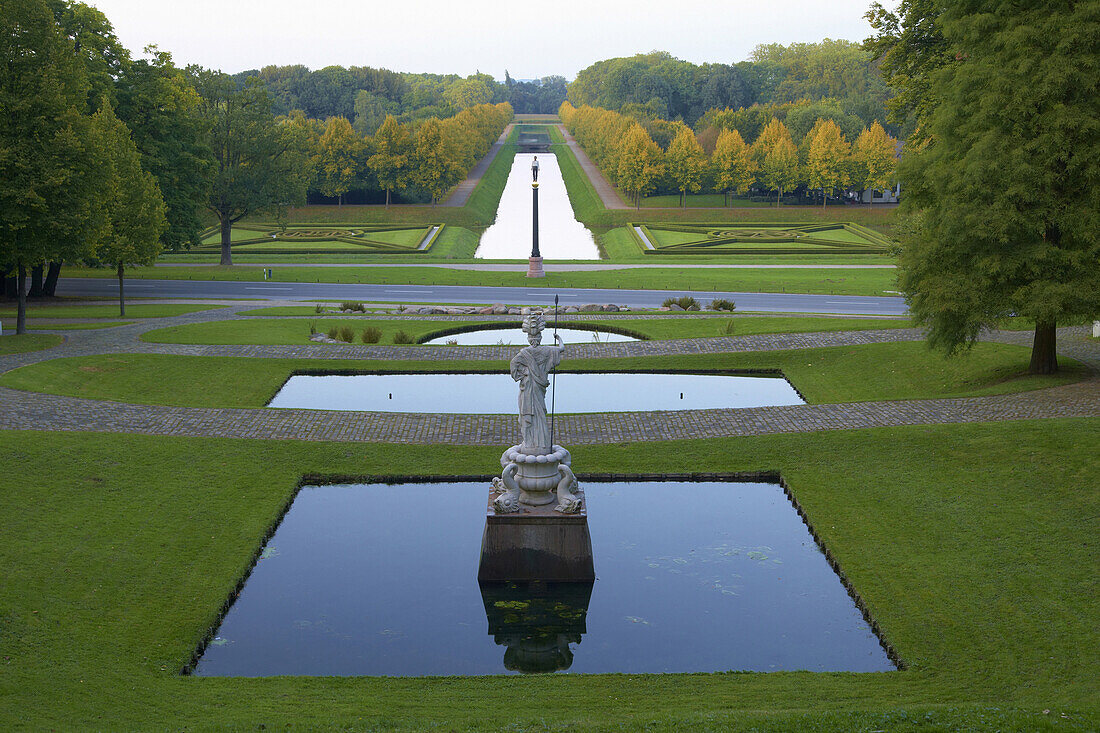 Barocke Gartenanlage am Abend, Kleve, Niederrhein, Nordrhein-Westfalen, Deutschland