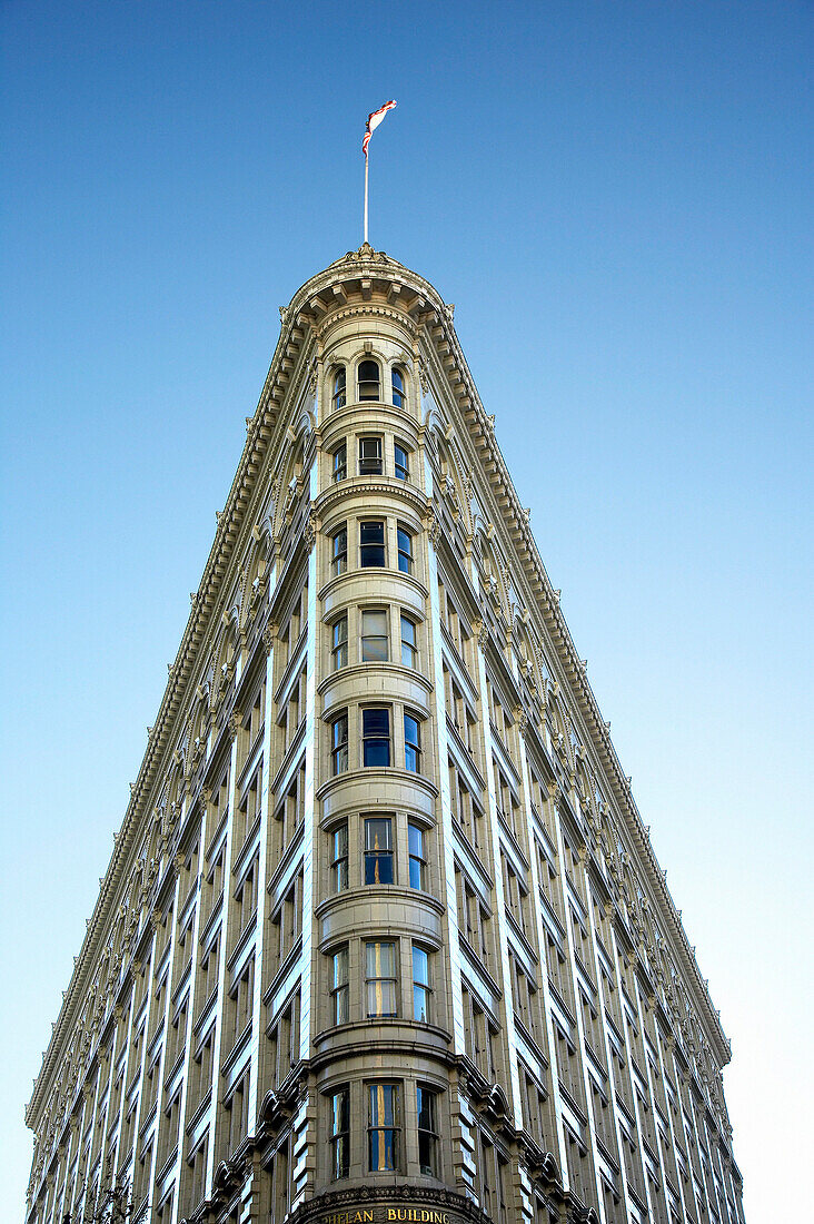 Phelan Building in Market Street, San Francisco, California, USA