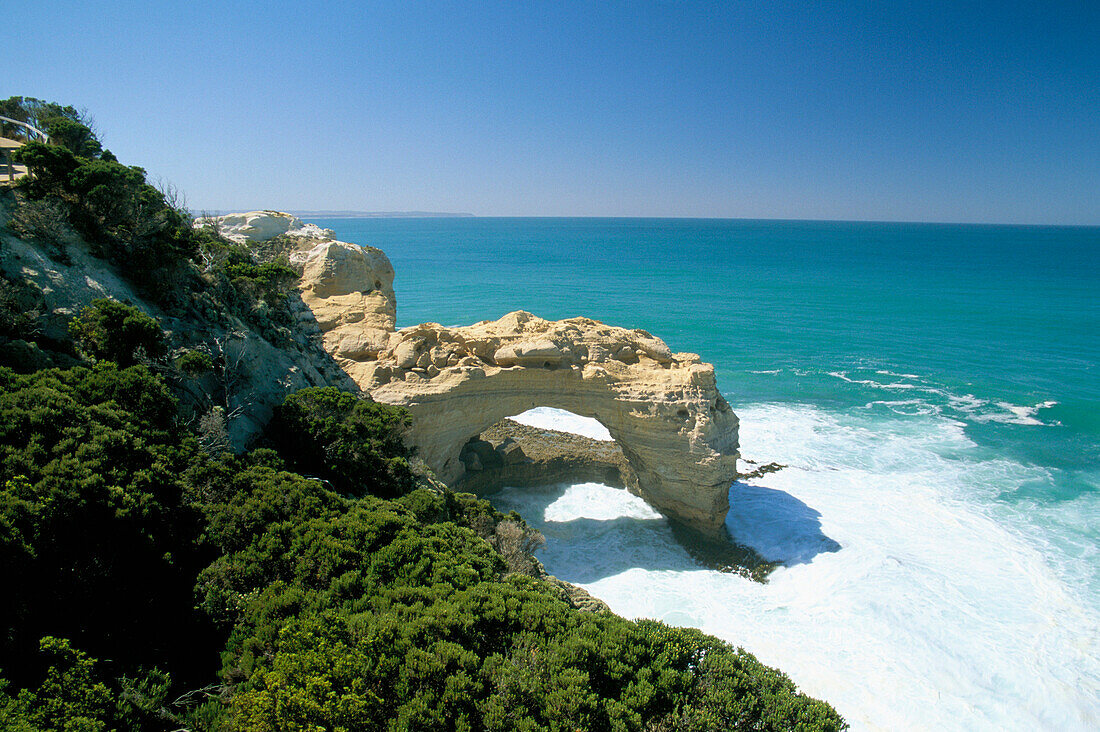 The Arch (rock Feature), Great Ocean Road, Victoria, Australia