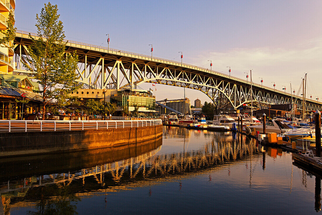 Promande and small Marina at False Creek, Granville Bridge, Vancouver, Canada, North America