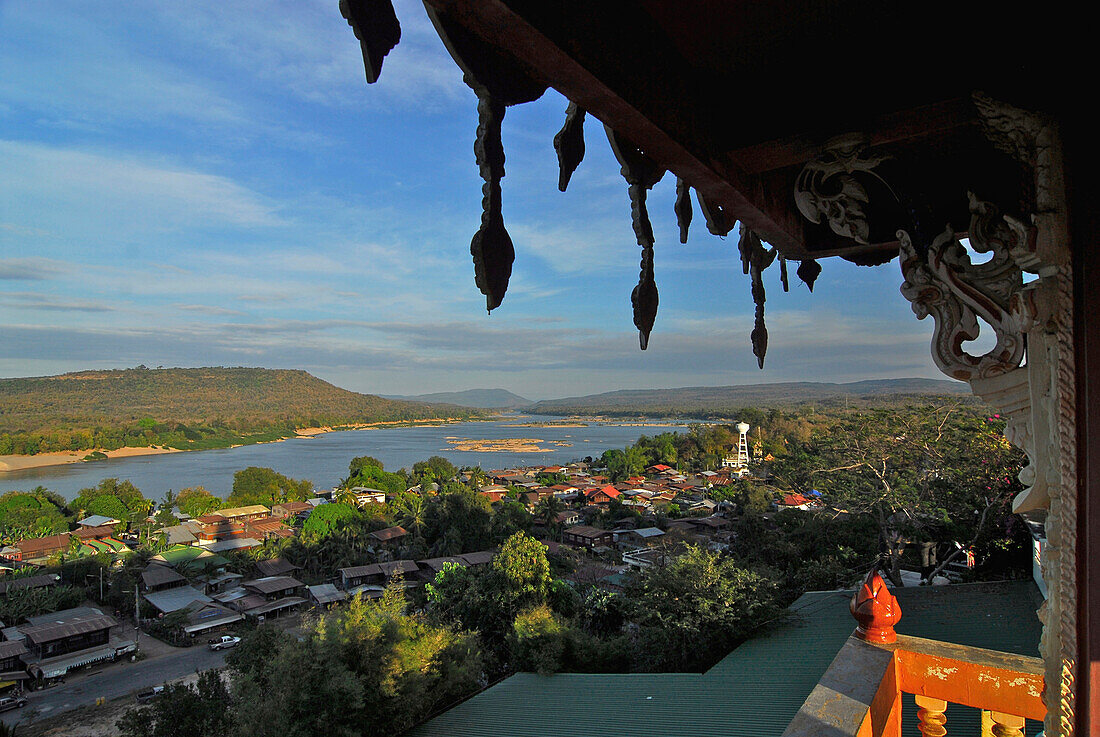 Mekong beim Ort Khong Chiam mit Blick nach Laos vom Kloster Wat Khong Chiam, Provinz Ubon Ratchathani, Thailand, Asien