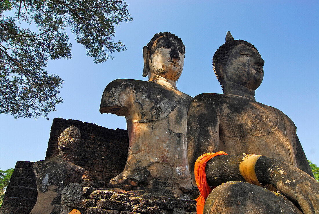 Sitting Buddhas at Wat Phra Si Rattana Mahatat, Si Satchanalai Chalieng Historical Park, Province Sukothai, Thailand, Asia