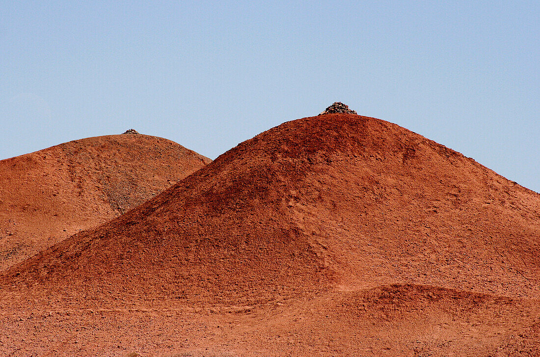 Two mountains, General, Mongolia