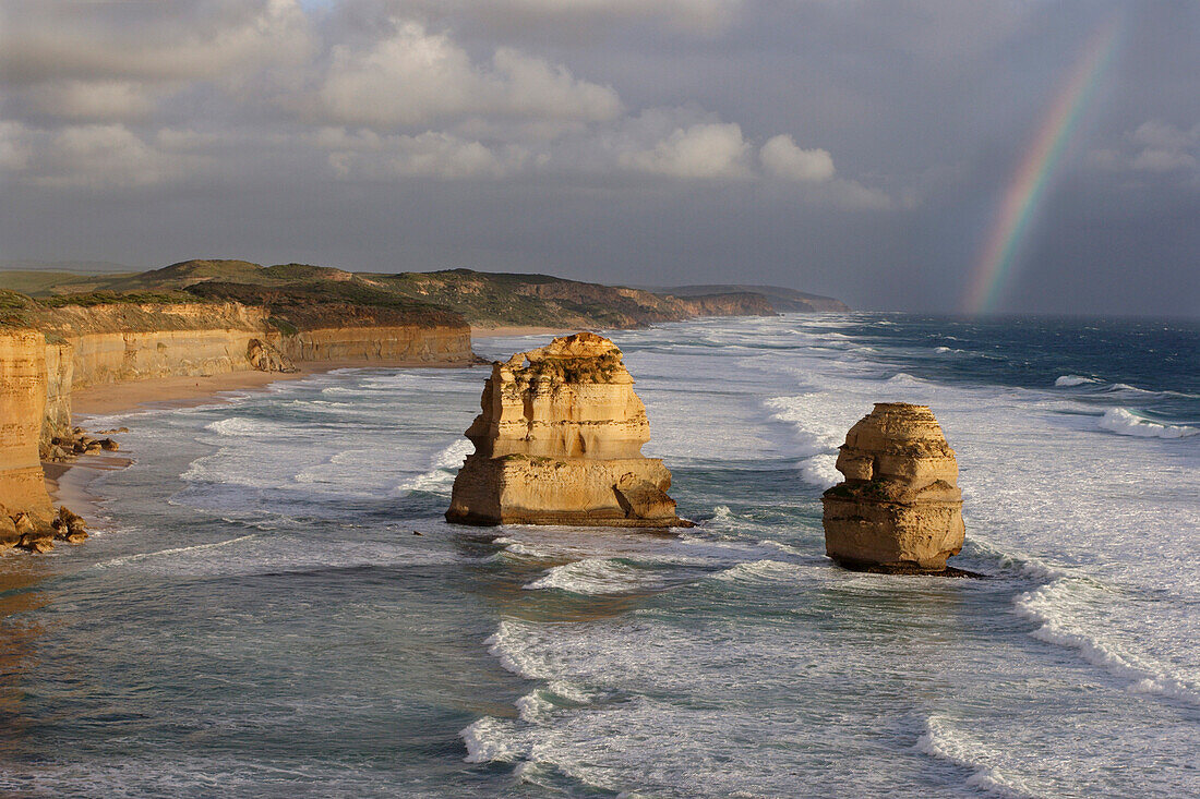 The Twelve Apostles rocks, Port Campbell National Park, Victoria, Australia