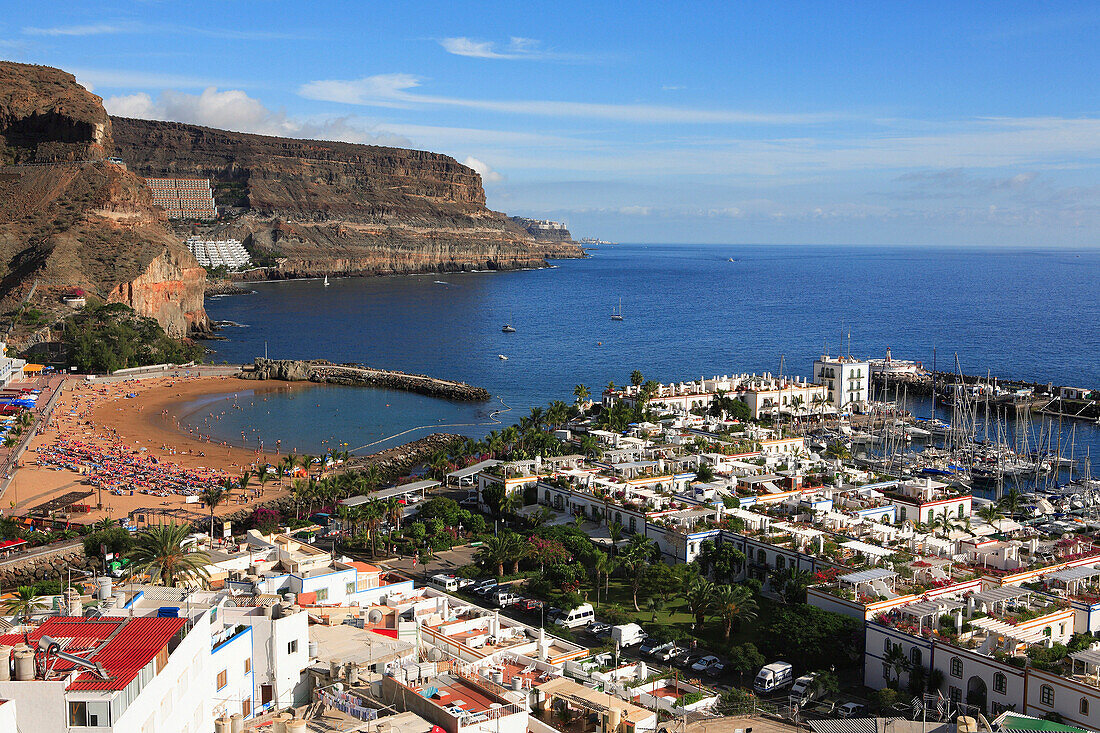 View over town and beach, Puerto de Mogan, Gran Canaria, Canary Islands
