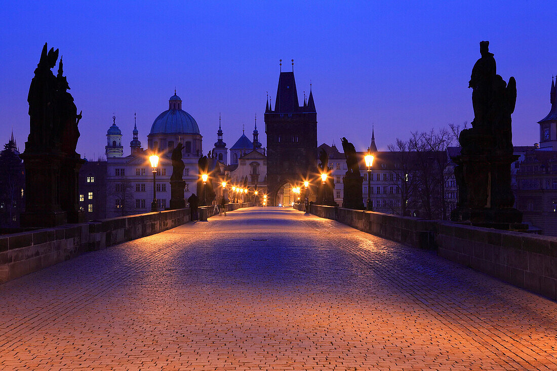 Charles Bridge at dawn, Prague, Czech. Republic