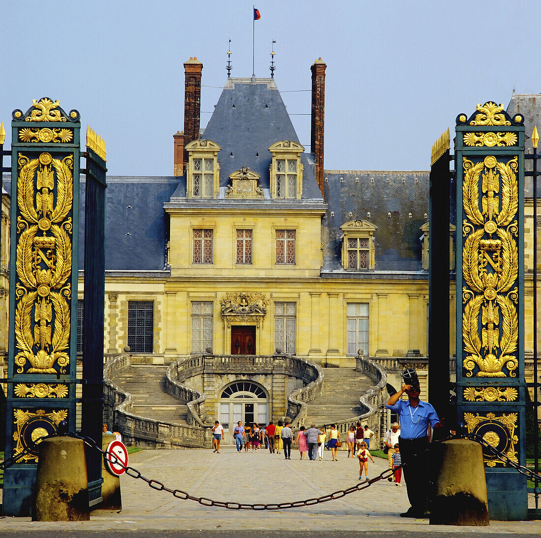 Gateway of Napoleon,  1rst railing and White Horse court with horseshoe staircase,  Château de Fontainebleau. Île-de-France,  France