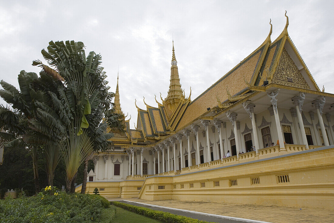 The Royal Palace under clouded sky, Phnom Penh, Cambodia, Asia