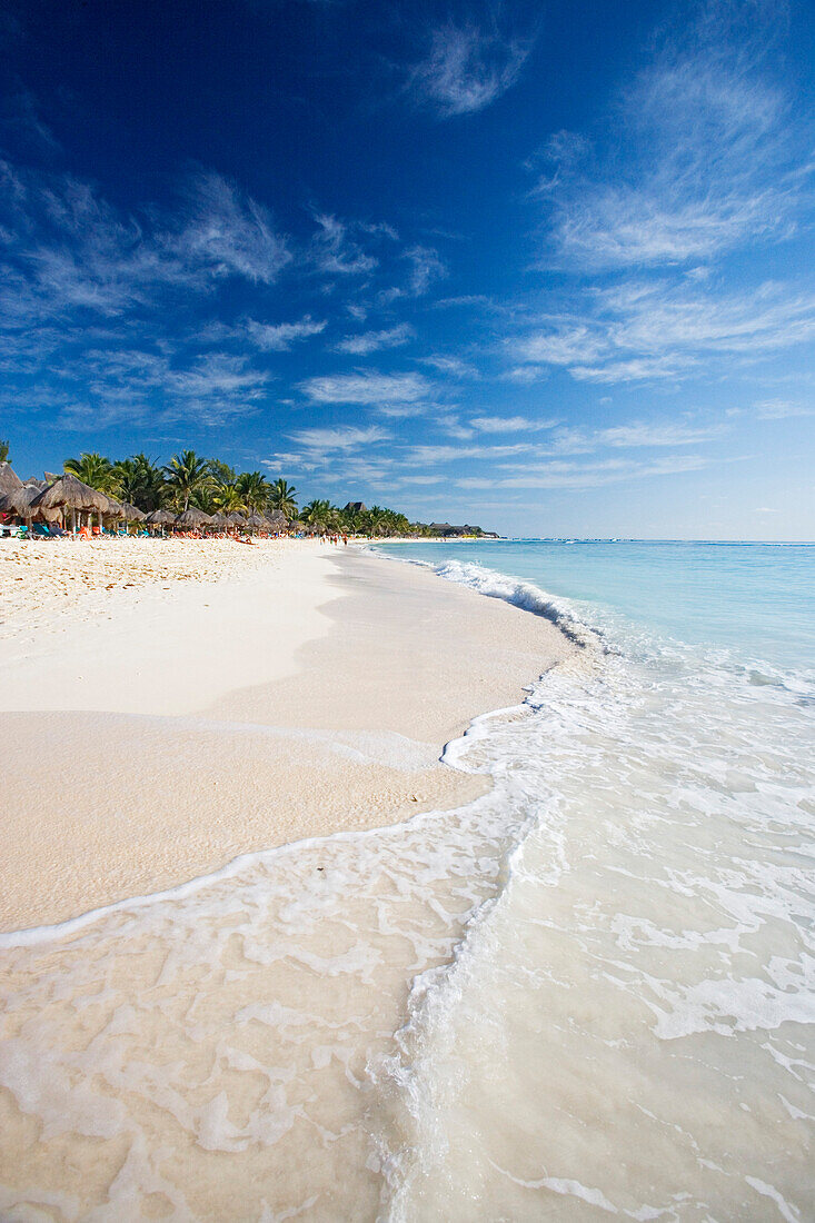 Mamitas Strand in Playa del Carmen, Bundesstaat Quintana Roo, Halbinsel Yucatan, Mexiko