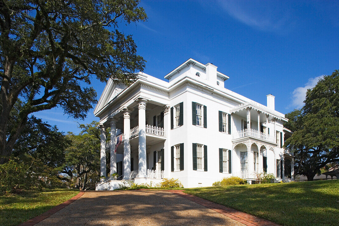 Stanton Hall, built in 1857,  is a typical palatial antebellum home in greek revival style, Natchez, Mississippi,  USA